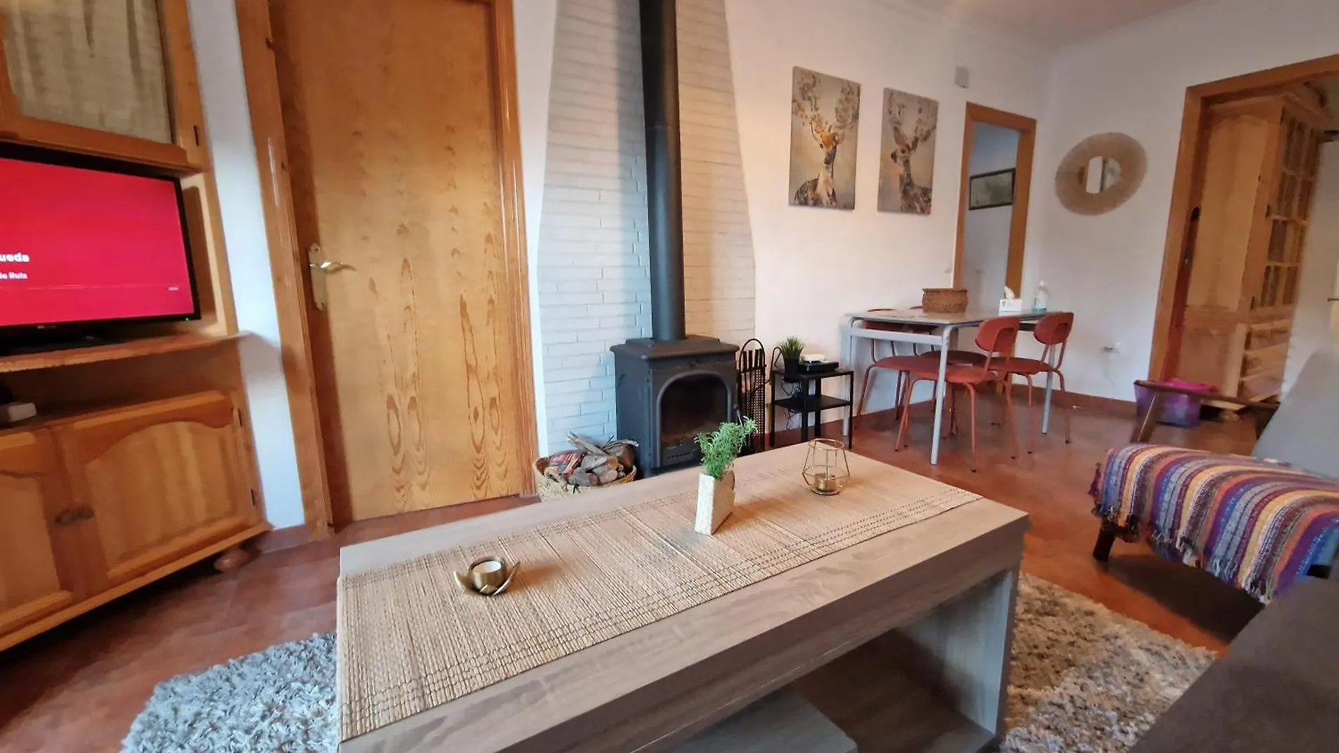 Apartamento Aptm Dayma Sierra junto al río Majaceite. Benamahoma